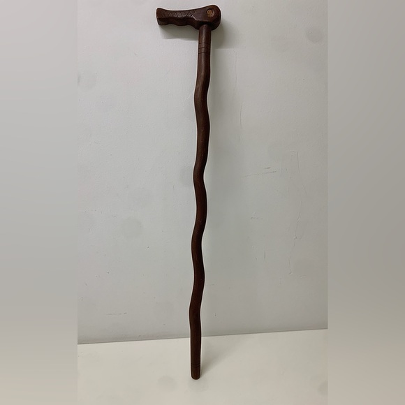 Vtg Craft Made Folk Art Fugural Aligator Head Twisted Wood Walking Stick Cane - Picture 1 of 10